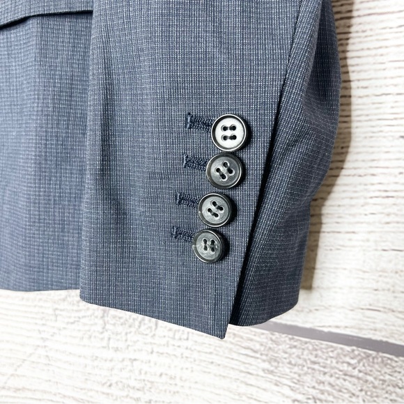 Theory Gray Fitted Blazer Jacket Women’s Size 8 - Picture 3 of 9